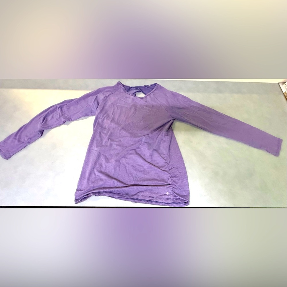 Shambhala activewear purple top